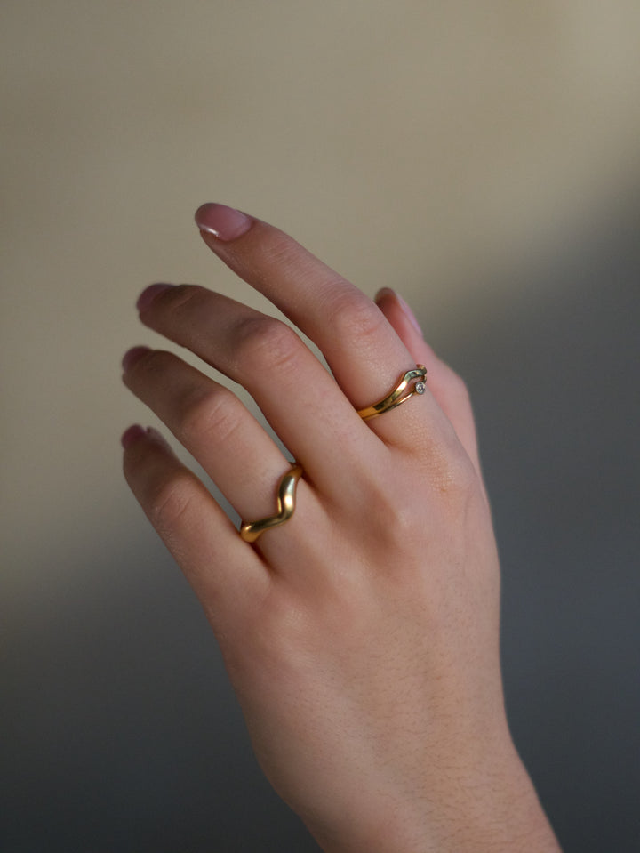 V ring