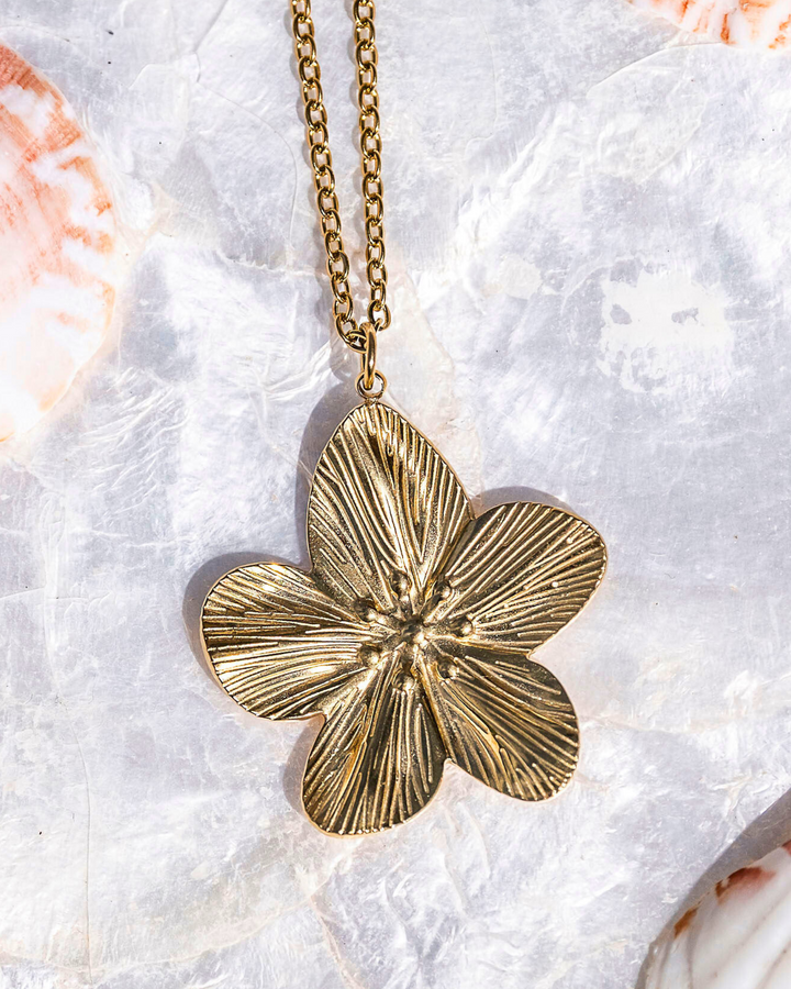 Collier Bloom