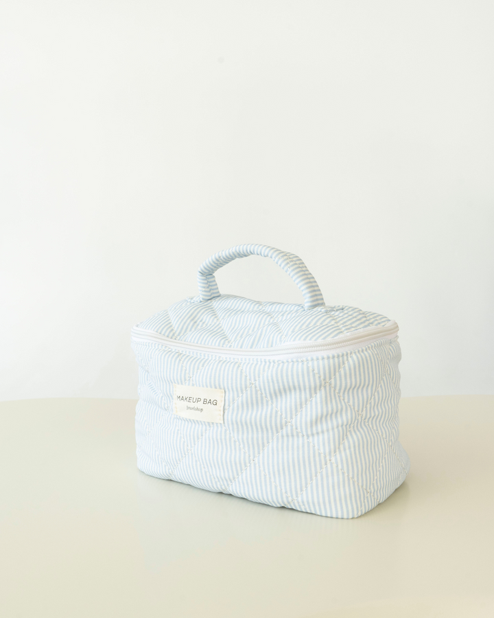 Makeup bag baby blue XL