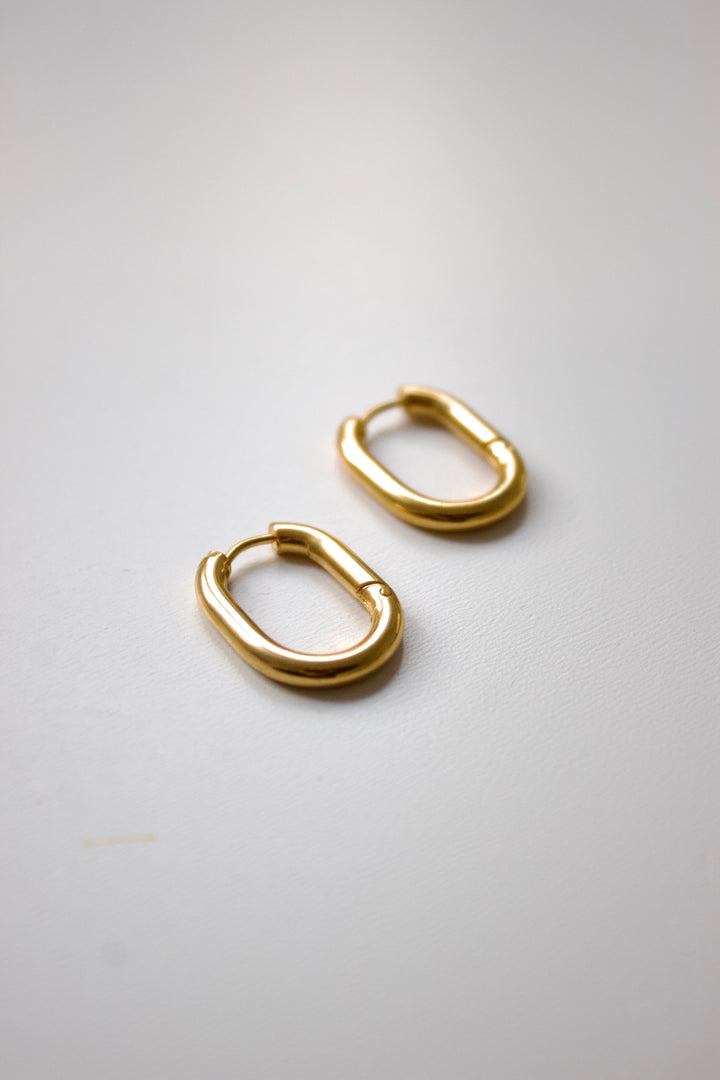 Oval Hoops