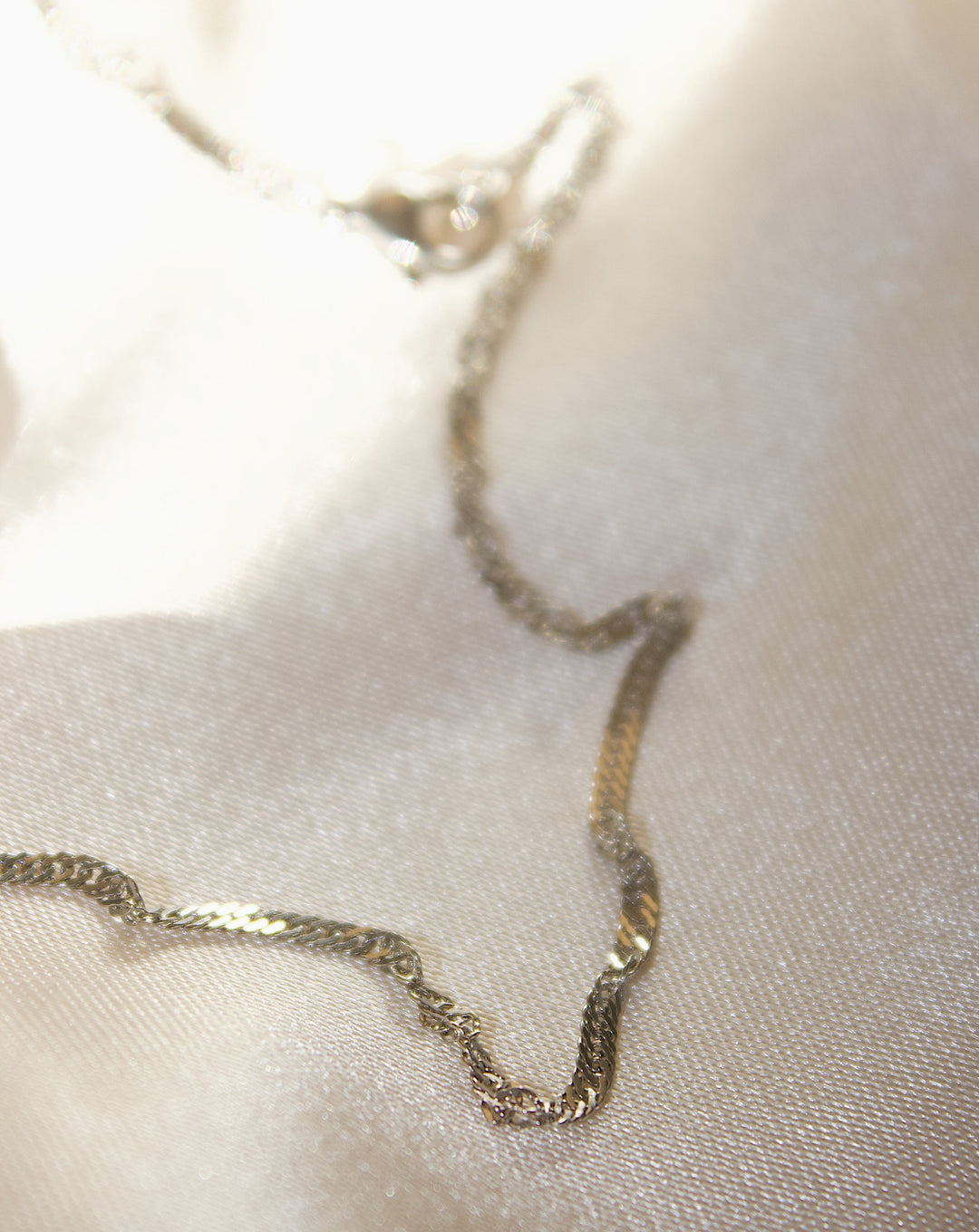 Effortless Chain