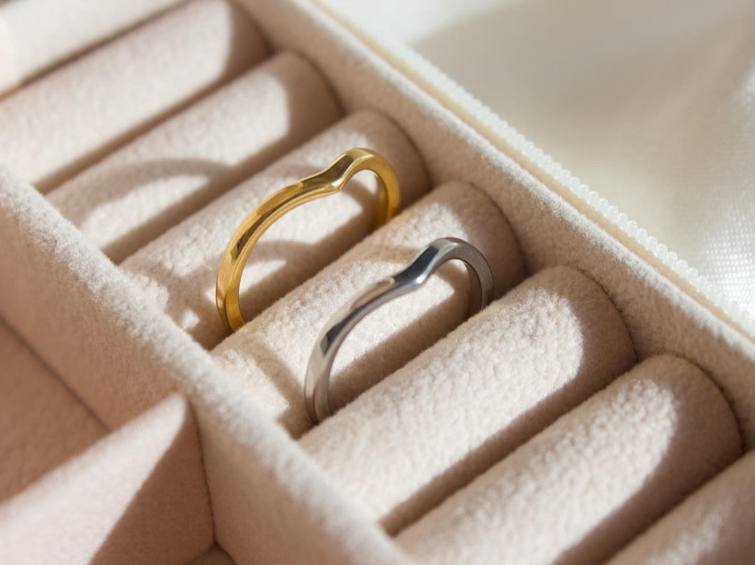 V ring