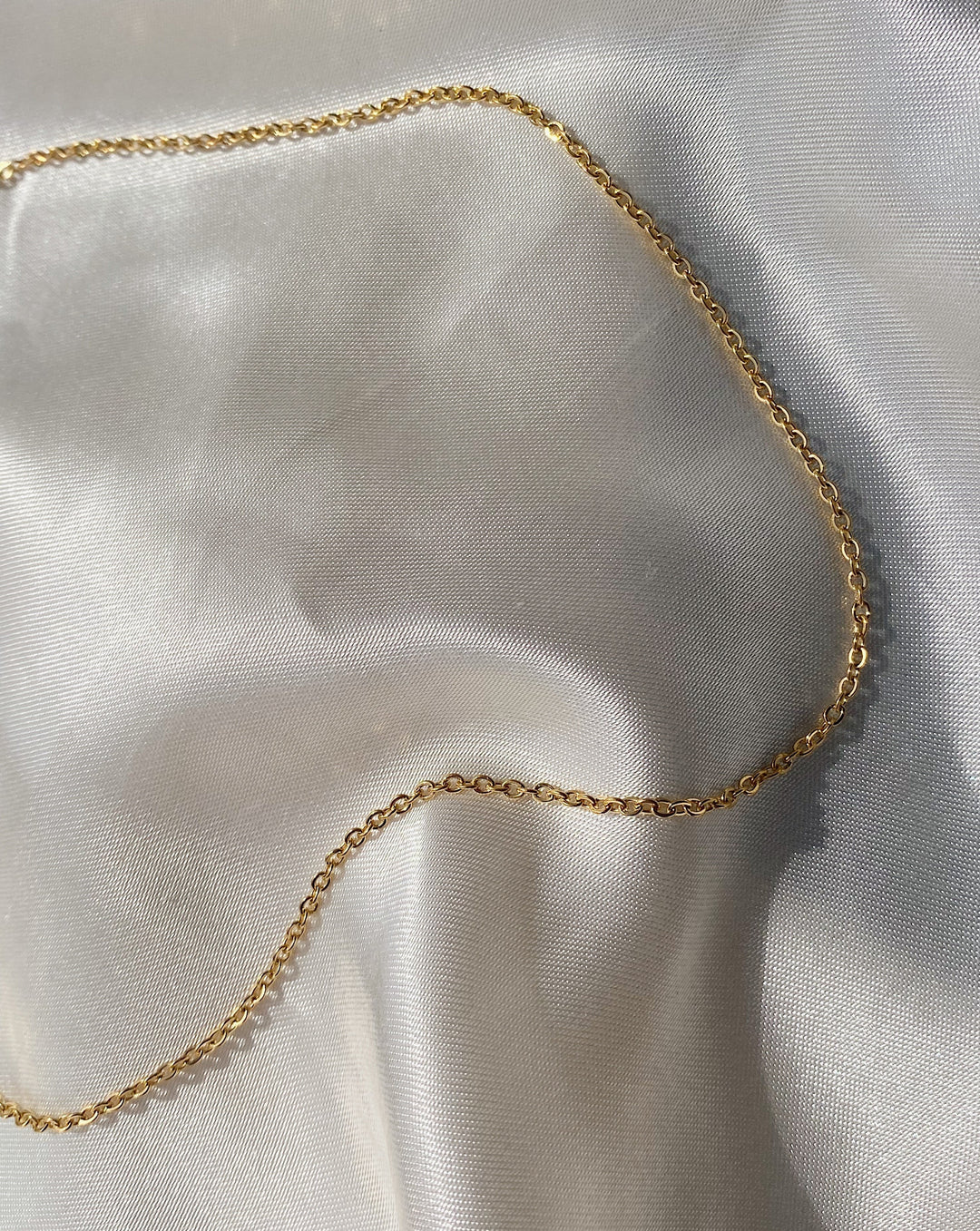 Fine chain