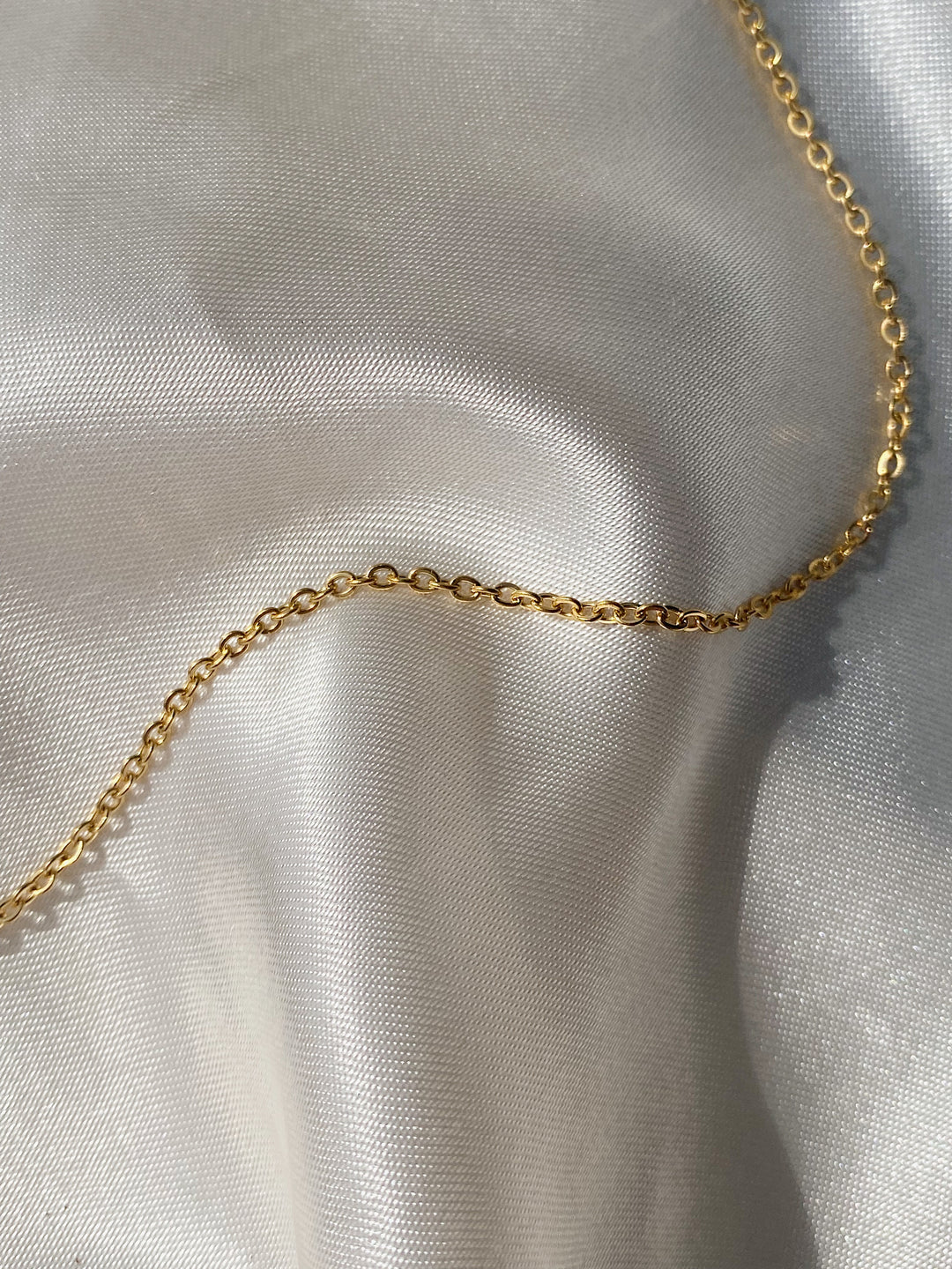 Fine chain