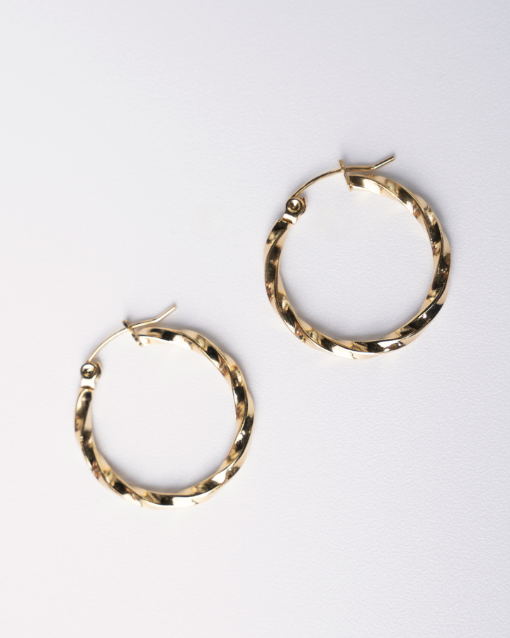 Twisted hoops