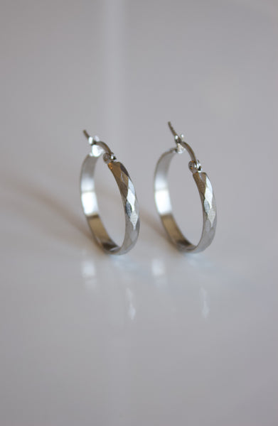 Sunny hoops