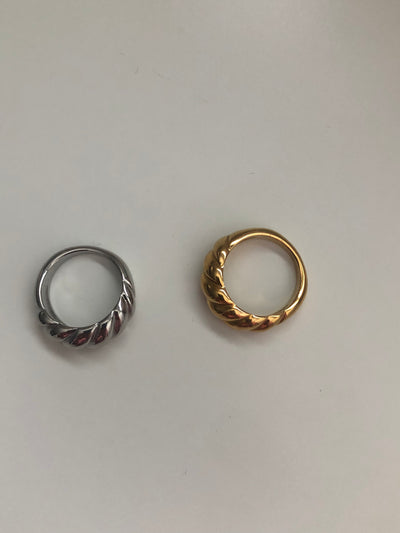 Silver Crescent Ring