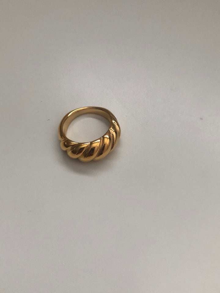 Gold Crescent Ring