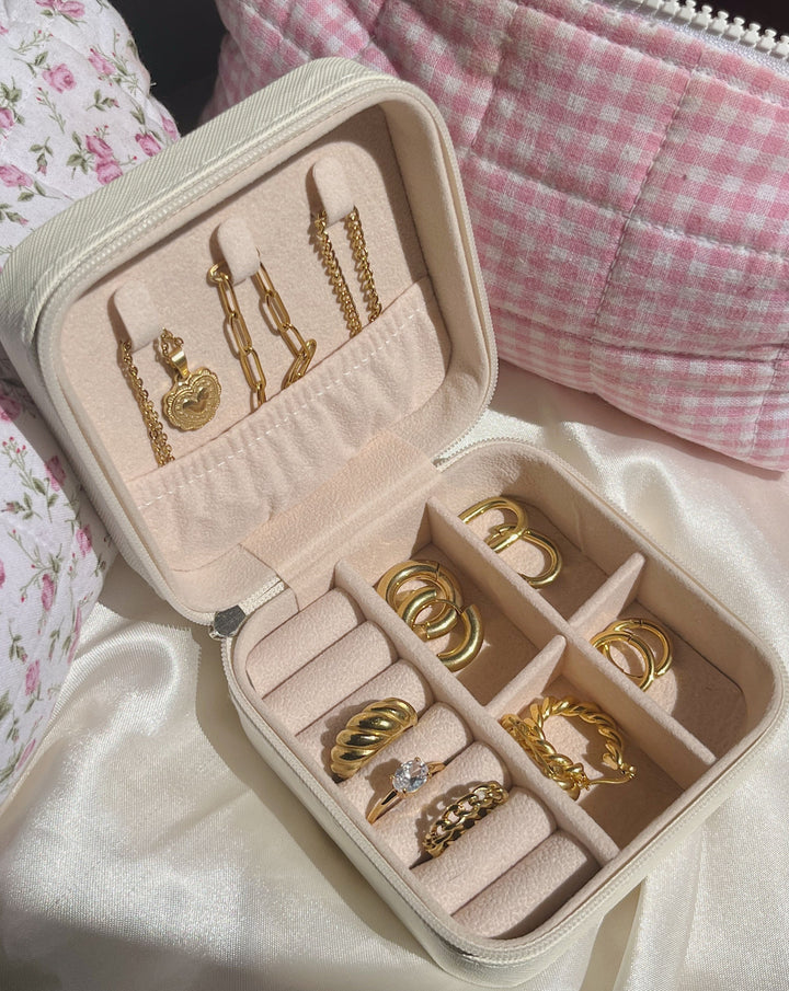 Jewelry box