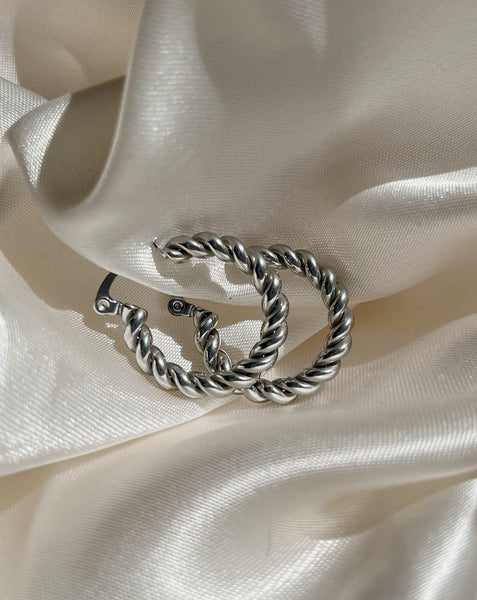 Torsadé Hoops